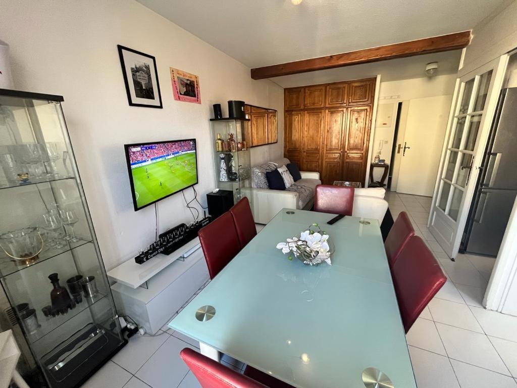 Appartement Coeur De St Tropez 쎙뜨호뻬 외부 사진
